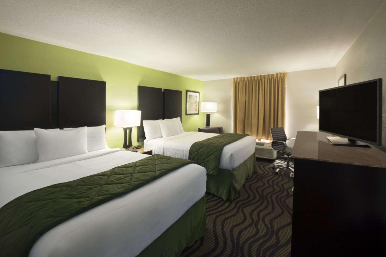 Days By Wyndham Downtown 2* Rom